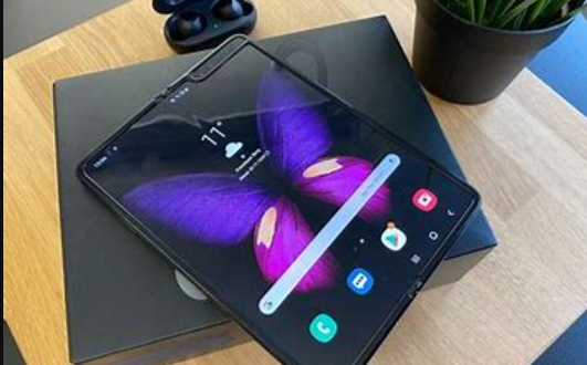 Kelebihan dan Kekurangan Samsung Galaxy Z Fold5 Terbaru 2023